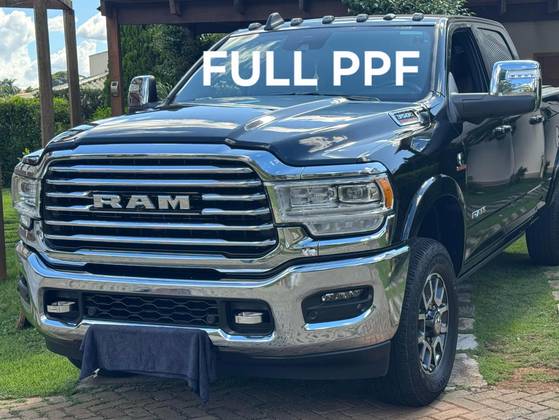 RAM 3500 6.7 I6 TURBO DIESEL LIMITED LONGHORN CD 4X4  AUTOMÁTICO